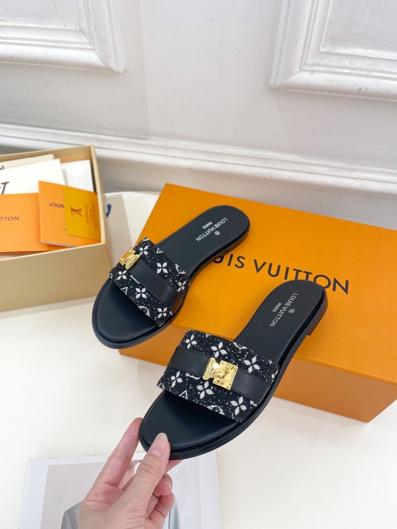 Louis Vuitton Slippers